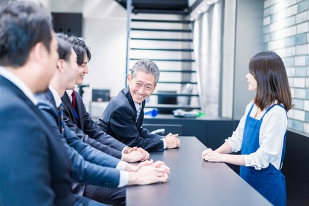 飲食事業を本社から支える仕事