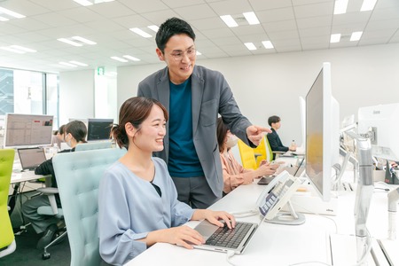 楽待株式会社（旧：株式会社ファーストロジック）