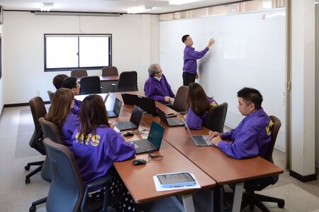 【教育】新入社員研修から社長幹部塾まで…社員の業務力向上に努めるため、様々な研修を実施しています。