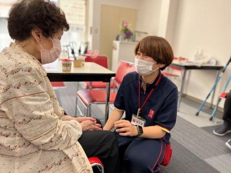 ヘルスケア事業｜日本を世界一幸せな超高齢社会へ